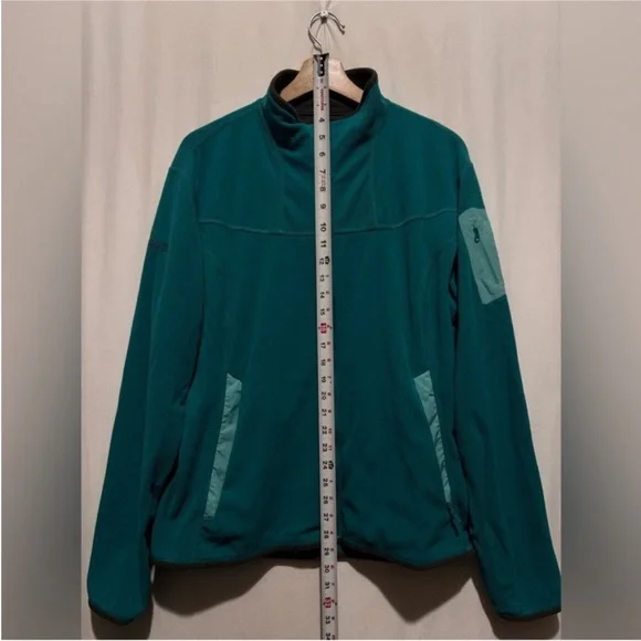 Arc'teryx Men's Teal and Light Blue Ski Jacket - Picture 5 of 15